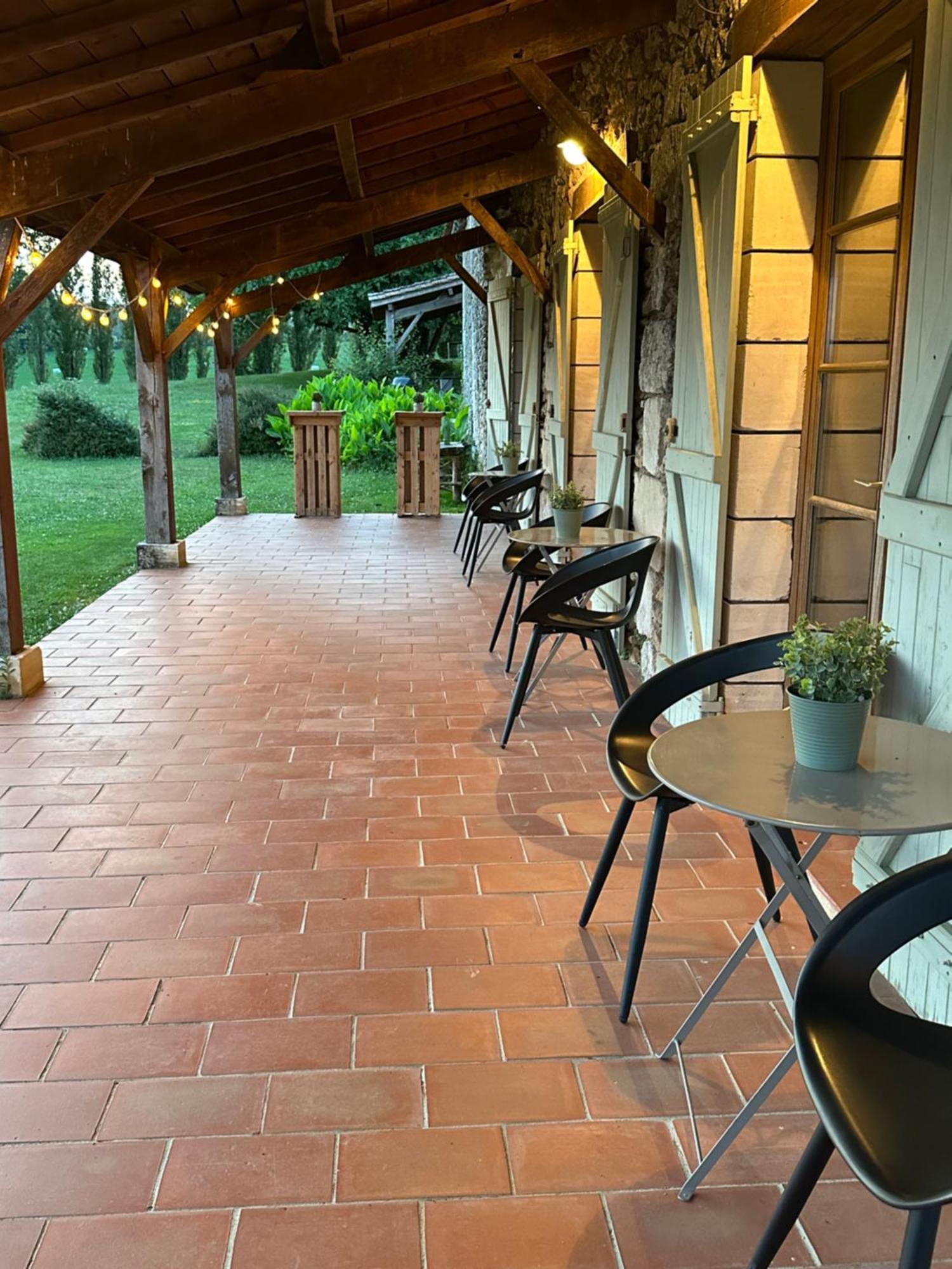 Gites Boutique Villamblard Exteriör bild